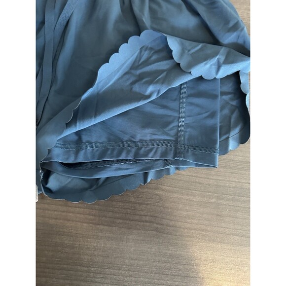 Victoria's Secret Sport Active Running Shorts Scalloped XS Lined - Picture 4 of 7